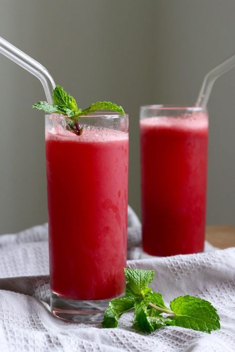 Mint Juice, Fruit Juice Recipes, Best Time To Eat, Watermelon Mint, Mint Recipes, Fresh Watermelon, Watermelon Recipes, Watermelon Juice, Fruit Salad Recipes