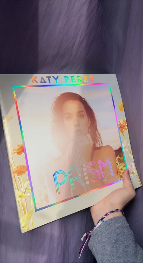 #aesthetic #vinyl #vinylcollection #prism #katyperry #vintage Katy Perry Aesthetic Vintage, Katy Perry Cd, Aesthetic Vinyl, Cd Aesthetic, Physical Media, Vinyl Cd, Fashion Project, Music Aesthetic, Love Light