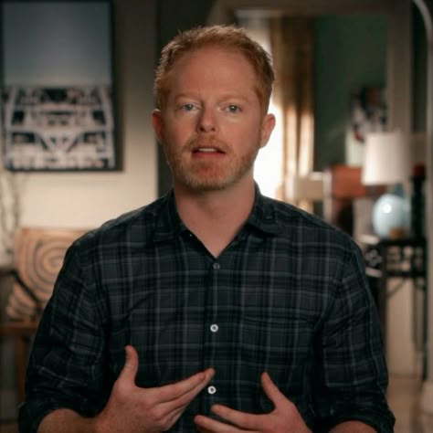 Mitchell Pritchett Icon, Mitch Modern Family, Modern Family Mitchell, Modern Family Characters, Mitchell Modern Family, Mitchell Pritchett, Gender Crisis, Modern Family Cast, Jesse Tyler Ferguson