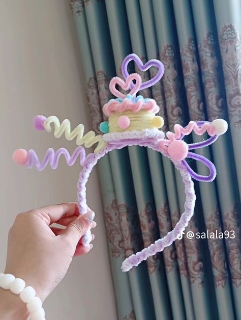 Ballon Diy, Candy Costumes, Diy Kids Games, Wire Diy, Diy Pipe, Pipe Cleaner Crafts, Pinterest Diy Crafts, Diy Crafts Paper Flowers, Easy Diy Art