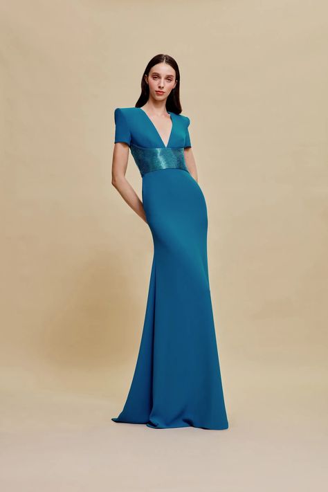 Naeem Khan Resort 2025 Fashion Show | Vogue Powder Blue Gown, Modern Cinderella, Resort 2025, Flare Gown, Naeem Khan, Resort Dresses, Column Gown, Beaded Belt, A Line Gown