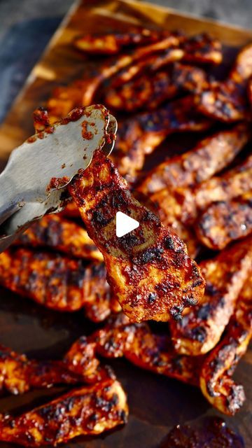 Cal Reynolds on Instagram: "Grilled BBQ Chicken Strips 🐓🔥 

These are done in under 20 minutes from start to finish and perfect for meal prepping. Use them to bowls, wraps, etc. or enjoy them alone. Regardless, they're a quick easy delicious healthy source of lean protein!

FULL RECIPE ⬇️

INGREDIENTS
- ~3 lbs Chicken breasts cut into strips 
- Avocado oil 
- BBQ seasoning of choice (I used @flavorgod BBQ rub, link + discount code in bio)
- BBQ sauce of choice (I used @stubbsaustin orginal) 

Note(s): Grilling time may differ depending on heat and thickness of chicken strips. 

DIRECTIONS 
1.  Add the chicken strips to a large bowl. Drizzle in some avocado oil and season generously with  bbq seasoning. Mix till well combined. 
2. Get the grill fired up. Set it for medium to medium high h Frozen Grilled Chicken Strips Recipes, Grilled Chicken Strips Recipes, Bbq Chicken Strips, Grilled Chicken Strips, Chicken Strip Recipes, Grilled Bbq Chicken, Bbq Seasoning, Protein Meals, Chicken Strips