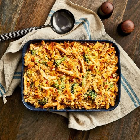 Pimiento Cheese Chicken-Broccoli Casserole Make With Rotisserie Chicken, Baked Ziti With Chicken, Chicken Broccoli Bake, Hot Chicken Salads, Chicken Alfredo Casserole, Cheesy Pasta Bake, Chicken Fajita Casserole, Southern Living Recipes, Pimiento Cheese