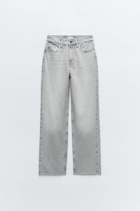 ZARA Z1975 high-waisted straight leg jeans - grey Collage Outfits, Polo T Shirts, Grey Jeans, Zara Jeans, Zara Pants, Jean Grey, High Rise Jeans, Baggy Jeans, High Waist Jeans