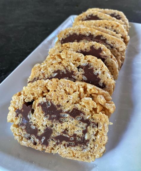 Rolled Rice Krispie Treats, Rice Krispie Chocolate Roll, Rice Krispie Roll With Chocolate, Rice Krispie Log Roll, Rice Krispie Roll Ups, Rice Krispie Peanut Butter Treats, Peanut Butter Chocolate Rice Krispies, Peanut Butter Logs Recipe, Rice Krispie Roll