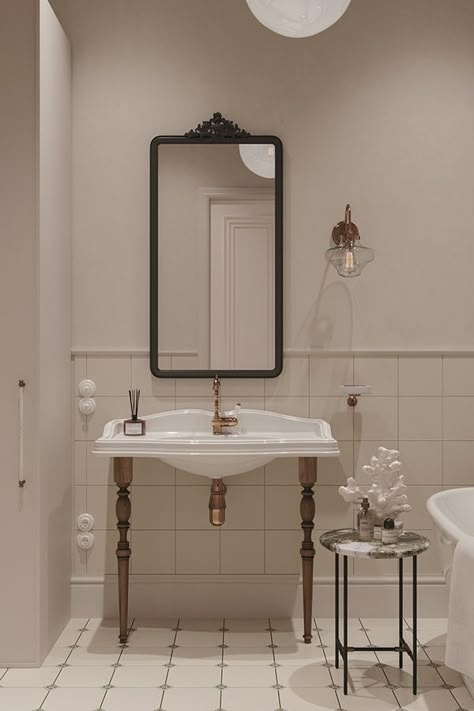 Paris Style Bathroom, Small French Apartment Interior, French Interior Bathroom, French Vintage Interior, Paris Small Apartment, Paris Apartment Bathroom, Parisian Apartment Bathroom, Paris Houses Interior, Paris Apartment Interiors French Style