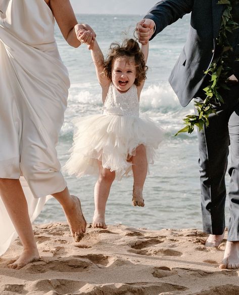 Getting married is magical on its own, but when your little girl gets to be your flower girl, it’s a whole new level of heartwarming. 🌸💍 Watching her walk down the aisle, tossing petals and sharing in the joy of your big day—it’s a memory you’ll cherish forever. Let us capture these precious moments so you can relive the love, the laughter, and that special bond between you and your daughter. 🥰✨ #FlowerGirlMoments #FamilyLove #WeddingDayMagic #hawaiiweddingphotographer #hawaiielopement #mauie... Girls Beach Dress, Hawaii Elopement, Keys Wedding, Beach Wedding Photos, Girl Beach, Walk Down The Aisle, Beach Kids, Wedding With Kids, Walking Down The Aisle