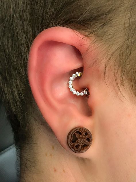 Double Ear Piercings, Daith Piercing Jewelry, Daith Piercing, Piercing Jewelry, Ear Piercings, Piercings, Diamond Earrings, Mens Jewelry, Autumn Fashion