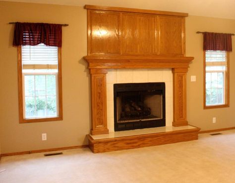 Before and After: An Oak Veneer Fireplace Gets A Makeover - Curbly Oak Fireplace Makeover, Veneer Fireplace, Stone Fireplace Makeover, Simple Fireplace, Tall Fireplace, Diy Fireplace Makeover, Fireplace Seating, Oak Fireplace, Fireplace Bookshelves