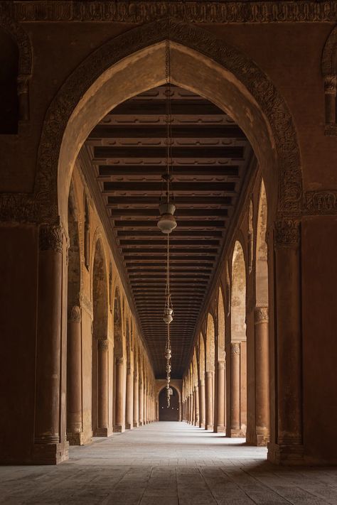 brown concrete building during daytime photo – Free Image on Unsplash Concrete Building, Montepulciano, Sustainable Forestry, Cairo Egypt, Modern Poster, Krakow, Luxor, Ancient Egypt, Abu Dhabi