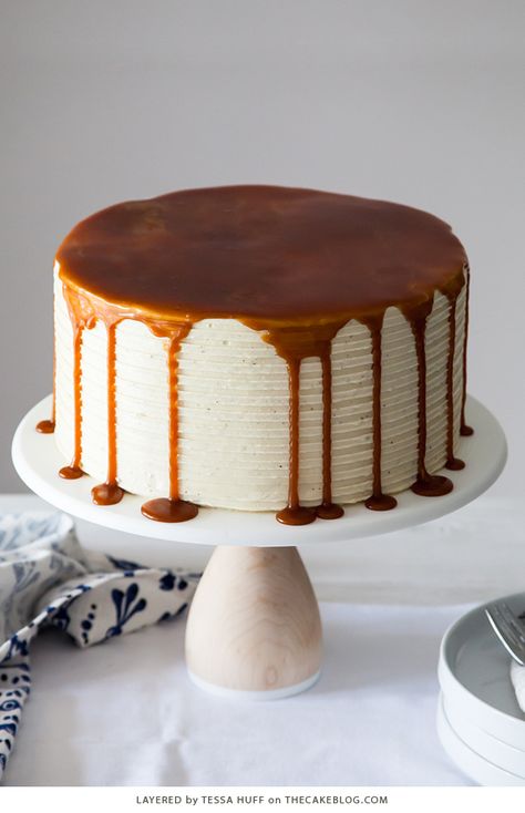 London Fog Cake | The Cake Blog London Fog Cake, Earl Grey Buttercream, Drip Cake Recipes, Layer Cake Recipes, Cake Blog, Cherry Cake, Moist Chocolate Cake, New Cake, S'mores