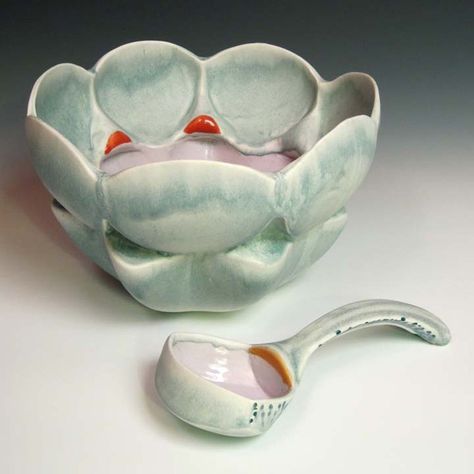 Deb Schwartzkopf - Ceramic Artists Now Altered Pottery, Ceramics Bowls, Ceramic Forms, Bowl Ideas, Pottery Design, Hand Building, Punch Bowls, Ceramic Spoons, Punch Recipes