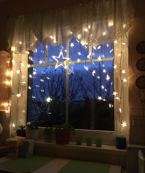 Star Themed Bedroom Aesthetic, Moon Themed Room, Outdoor Decor Ideas, Be Wise, Cozy Room Decor, Dreamy Room, Dream Room Inspiration, Room Makeover Inspiration, Cute Room Decor