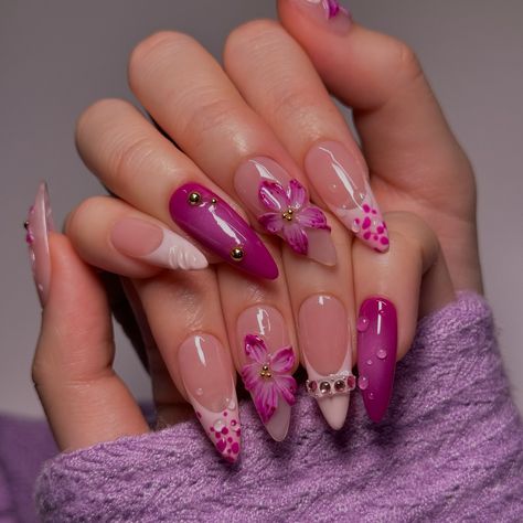 purple sculpted flower nails 💜 inspo: @amys.clients #nailart #nails #3dflowernails #springnails #summernails #buildergel Sculpted Flower Nails, Acrylic Nail Designs Purple, Nails Acrylic Purple, Purple Pink Nails, Purple Almond Nails, Purple Flower Nails, Pink And Purple Nails, Purple And Pink Nails, Flower Nail Design