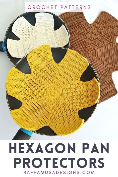 Crochet hexagon pan protectors in 3 sizes: small, medium, large Crochet Pot And Pan Protectors, Crochet Homeware, Crochet Organization, Pan Protectors, Pans And Pots, Crochet House, Kitchen Crochet, Free Crochet Doily Patterns, Crocheting Ideas