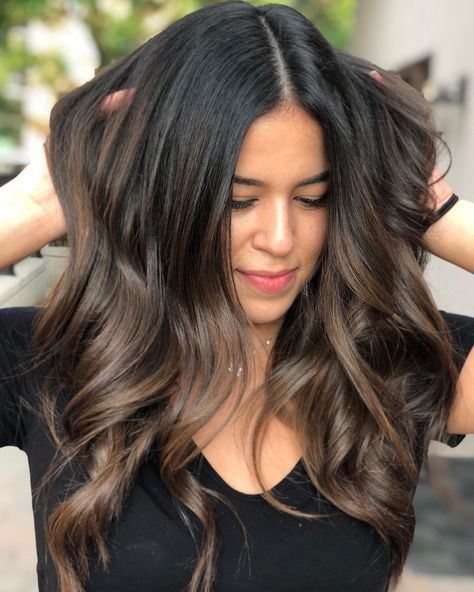 Reema Jaber on Instagram: “No Bleach ❌ Please note: if you do not like warmth, No-Bleach balayage is NOT for you — #hairbyreema” No Bleach Balayage, Blended Brunette, Bleach Balayage, Bleach Hair Color, Haircut Reference, Bridesmaids Nails, Reference Pics, Bleached Hair, Hair Reference