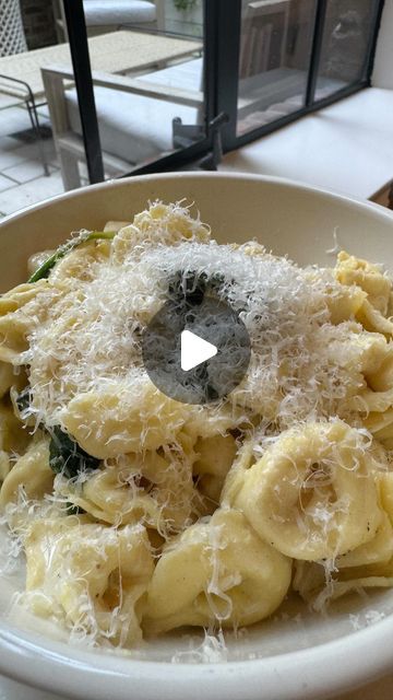 Katie Lee Biegel | Creamy Lemon Tortellini 🍋 The quickest, easiest, tastiest dinner you will make all week (and everyone in the family will love it — it’s... | Instagram Fresh Tortellini Recipes, Five Cheese Tortellini Recipes, Creamy Tortellini Salad, Lemon Tortellini, Fresh Spinach Recipes, Cheese Tortellini Recipes, Couscous Dishes, Katie Lee Biegel, Tortellini Alfredo