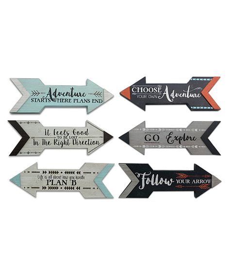 Diy Wooden Arrow Decor, Wooden Arrow Signs Ideas, Arrow Sign Design, Wooden Arrows Wall Decor, Arrow Signs Diy Wood, Popup Remodel, Arrow Crafts, Wooden Arrow Sign, Arrow Painting