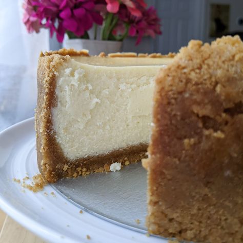 Tall Cheesecake Recipe, Cheesecake Factory Recipes, How To Make Cheesecake, Cake Day, Cheesecake Factory, Cheesecake Recipe, Graham Cracker Crumbs, Dessert For Dinner, Cheesecake Recipes