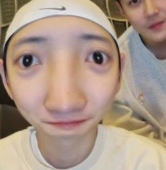 Chanyeol Funny Face, Exo Reaction Pics, Exo Pfp, Chanyeol Funny, Exo Derp Face, Exo Funny Moments, Chanyeol Smile, Joker Meme, Exo Meme Face