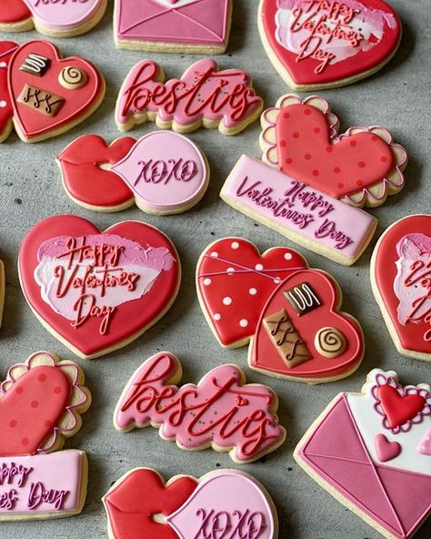 Happy Galentine’s Day Cookies, February Cookies Decorated, Galentine Party Cookies, Galentines Party Cookies, Sugar Cookies Valentines Day, Valentines Iced Cookies, Valentine’s Day Cookie Ideas, Royal Icing Valentines Day Cookies, Valentines Decorated Sugar Cookies