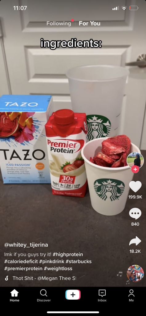 Premier Protein Pink Drink, Protein Pink Drink, Strawberry Protein Smoothie, Pink Drink Starbucks, Protein Drink Recipes, Drink Starbucks, Tea Recipes Diy, Premier Protein Shakes, Premier Protein