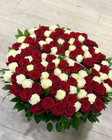 ⬇️⬇️⬇️ 151 Flowers FOR ORDERS👇🏼 ☎️ 054 4711703 ☑️100% fresh flowers delivery ☑️Same day delivery flower delivery ☑️Online payment & tabby ☑️Free message card ☑️Picture before delivery #FlowerDeliveryDubai #DubaiFlowers #FlowersDubai #DubaiFlorist #DubaiGifts #FlowerShopDubai #FlowerBouquetDubai #SameDayDeliveryDubai #OnlineFlowerDeliveryDubai #SendFlowersDubai #FlowerArrangementDubai #FreshFlowersDubai #FloralDesignDubai #OccasionFlowersDubai #LuxuryFlowersDubai #WeddingFlower... Online Flower Delivery, Flowers Delivery, Fresh Flower Delivery, Same Day Flower Delivery, Luxury Flowers, Send Flowers, Flower Delivery, Message Card, Fresh Flowers