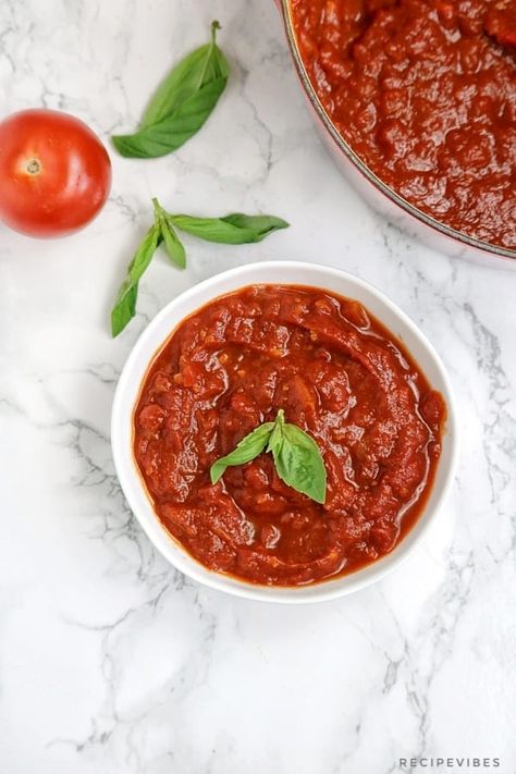 The Best Marinara Sauce, Simple Marinara Sauce, Marinara Sauce From Scratch, Best Marinara Sauce, Easy Sauce Recipe, Easy Marinara Sauce, Marinara Recipe, Marinara Sauce Recipe, Homemade Tomato Sauce