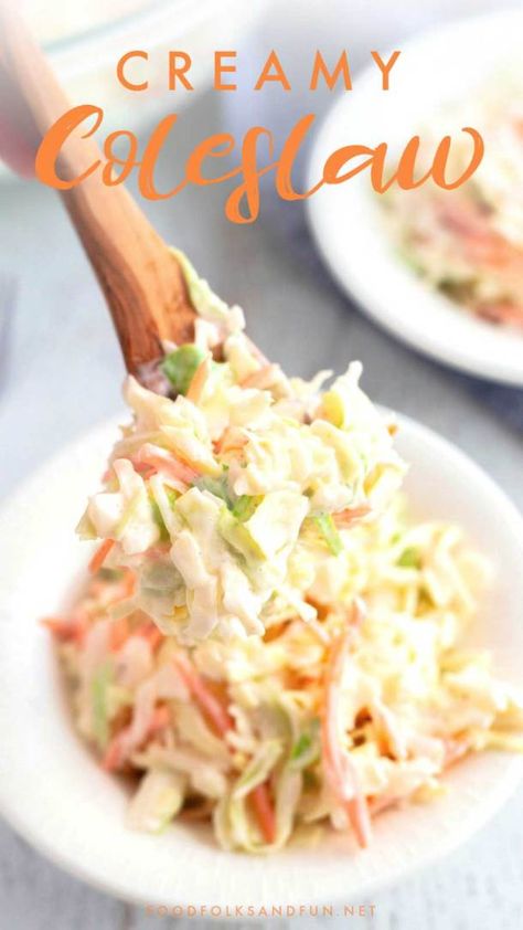 Applebee's Coleslaw Recipe, Applebees Coleslaw, Cold Slaw, Best Coleslaw, Classic Coleslaw Recipe, Coleslaw Dressing Recipe, Classic Coleslaw, Best Coleslaw Recipe, Easy Coleslaw