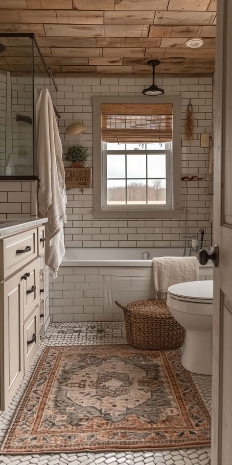 Bathroom Update Ideas, Cheap Bathroom, Bathroom Farmhouse Style, Cheap Bathrooms, Cottage Bathroom, Tiny Bathrooms, Rustic Bathrooms, Bathroom Update, Small Bathroom Design