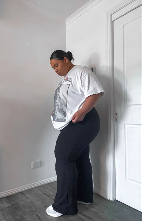 [Sponsored] 41 Perfect Plus Size Baddie Outfits Summer Casual Hacks You Need To See This Spring #plussizebaddieoutfitssummercasual Flare Pants On Plus Size, Oversized Outfit For Plus Size, Black Flare Pants Outfit Plus Size, Y2k Outfits For Plus Size, Sweats Outfit Plus Size, Plus Size Outfits For Summer Aesthetic, Baddie Brunch Outfit Plus Size, Style Inspo Plus Size, Plus Size Outfits Comfy