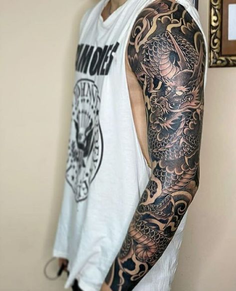 Asian Style Sleeve Tattoo, Traditional Japanese Tattoo Sleeve Black, Japanese Tattoo Art Shoulder, Back Tattoos Japanese Style, Japanese Upper Arm Tattoo, Japanese Arm Sleeve Tattoo For Men, Japanese Sleeve Tattoos Black And Grey, Japanese Dragon Arm Tattoo, Japanese Full Sleeve Tattoo Design