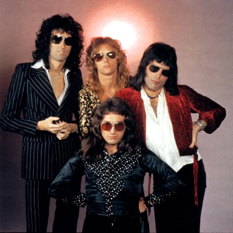 Roger Taylor Queen, Freddy Mercury, Ben Hardy, Queen Photos, Roger Taylor, Musica Rock, Queen Pictures, Queen Freddie Mercury, John Deacon