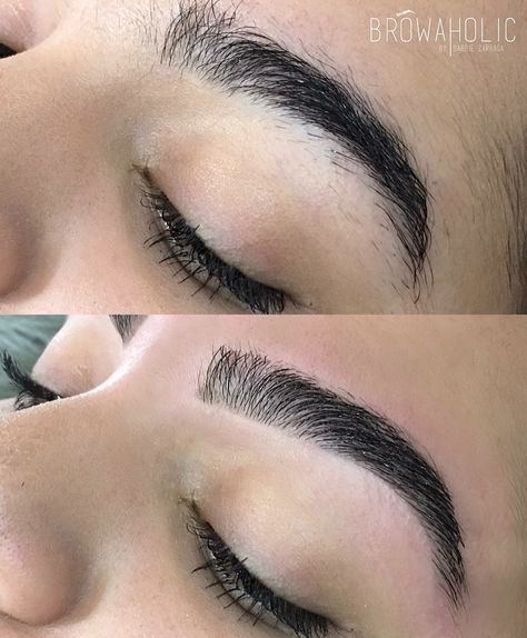 Eyebrow waxing + threading for this queen! #browaholics Eyebrow Waxing, Permanente Make-up, Tweezing Eyebrows, Eyebrow Shaper, Henna Brows, How To Draw Eyebrows, Eyebrows On Fleek, Waxed Eyebrows, Threading Eyebrows