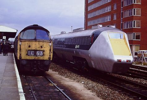 PICT0028 | swindon station Western Class 52 and then the APT… | Flickr Abandoned Trains, Traction Motor, Disused Stations, Great Western Railway, Traction Engine, Abandoned Train, British Railways, Gas Turbine, Western Region