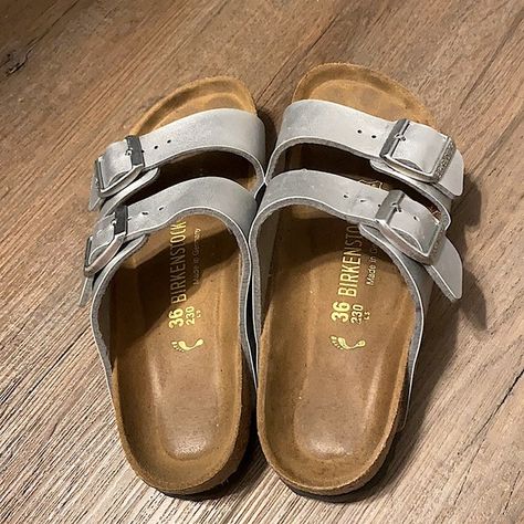 silver birkenstocks Birkin Stocks, Silver Birkenstocks, Birks Sandals, Birkenstock Shoes, Birkenstock, Sandals, Fashion Design, Silver, Fashion Trends