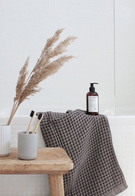 No matter your comfort level with home improvement, these nine spa bathroom ideas will definitely spark a little luxury in your life — and it all starts in the bathroom. Minimalist Bathrooms, Fall Bathroom Decor Ideas, Fall Bathroom Decor, Fall Bathroom, Scandinavian Style Home, Rustic Vase, Rustic Bathroom Decor, Bathroom Decor Ideas, Bathroom Spa