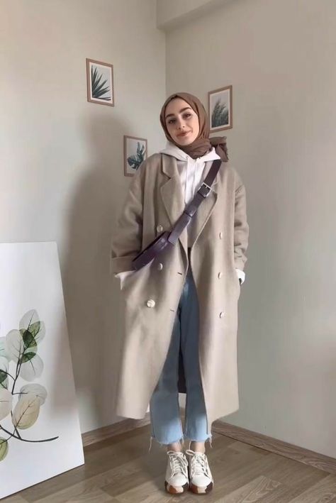 Hijab Outfit Ideas Summer Casual, Daily Outfit Ideas Casual Summer, Hijab Outfit Ideas Casual, Professional Women Outfits, Hijab Fashion Casual Muslim Outfit Ideas, Winter Modest Outfits, Modest Winter Outfits, Estilo Hijab, Stylish Hijab