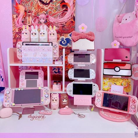 Jasmin 💫 on Instagram: “I just organized my handheld console collection corner~ also my Tivoo-Max came today 👾 It's my second Divoom product! My first one is the…” Pink Gaming Console, Steamdeck Setup, Gaming Console Organization, Handheld Aesthetic, Game Console Organization, Pink Console, Console Collection, Clutter Core, Nintendo Handheld