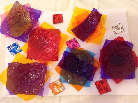 I made an awesome DIYout of Quality Street wrappers and transformed them into great, colourful flowers!!😆😉🎨 Colourful Flowers, Quality Street, Crafts Christmas, Flower Making, Culture Art, Colorful Flowers, Christmas Crafts, Craft Ideas, Flowers