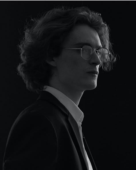 Francis Abernathy, Evgeny Shwartz, The Secret History Aesthetic, Character Inspiration Male, Donna Tartt, Face Reference, Dark Academia Aesthetic, The Secret History, Hair Reference