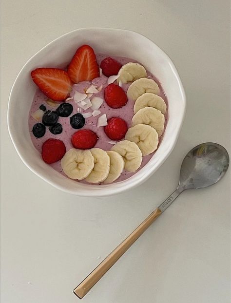 Instagram Breakfast, Resep Diet, Makanan Diet, Healthy Food Dishes, Healthy Lifestyle Food, Healthy Food Motivation, Think Food, Breakfast Bowls, Food Obsession