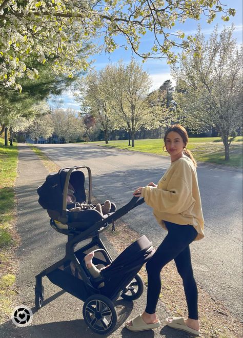 Nuna Demi Grow Double Stroller, Nuna Double Stroller, Mom Stroller Outfit, Stroller Outfit Mom, Cars Essentials, Nuna Demi Grow, Carhartt Outfit, Nuna Stroller, Car Seat Stroller Combo