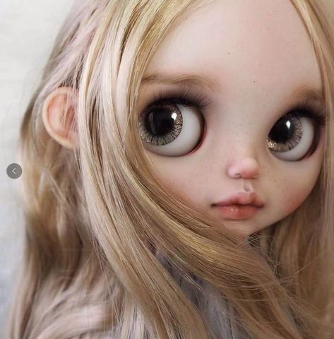 Winter Ball, Blythe Doll, Big Eyes, Blythe Dolls, Green Eyes, Blonde Hair, Blonde, Dolls, Green