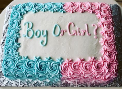 Gender Reveal Cake Square, Gender Reveal Sheet Cake Ideas, Gender Reveal Sheet Cake, Gender Reveal Cakes, Square Cake Design, Queens Birthday Cake, Baby Reveal Cakes, Half Sheet Cake, Simple Gender Reveal