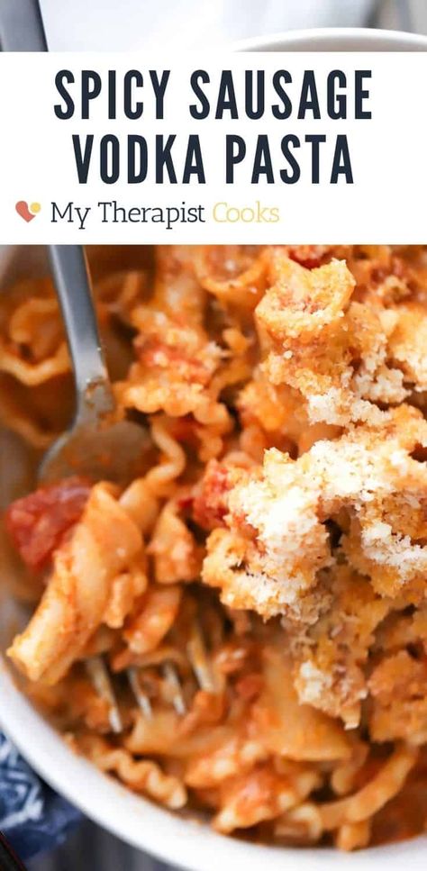 This Vodka Sauce Recipe with sausage is the most delicious sausage pasta recipe ever! 12 ingredients and just one hour to delicious creamy pasta. This is an easy pasta recipe that is delicious for a weeknight or weekend! Pasta Vodka Sauce, Easy Vodka Sauce, Tomato Vodka Sauce, Pasta Vodka, Spicy Vodka Sauce, Meal Prep Pasta, Recipe With Sausage, Sausage Pasta Recipe, Vodka Sauce Recipe