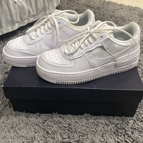 White Air Force 1 Shadow, Size 7.5 Nike Air Force 1 Shadow Outfit, Nike Shadow, School Wishlist, Zara Drip, White Air Force 1, Nike Air Force 1 Shadow, White Air Forces, Air Force 1 Shadow, Nike Airforce 1