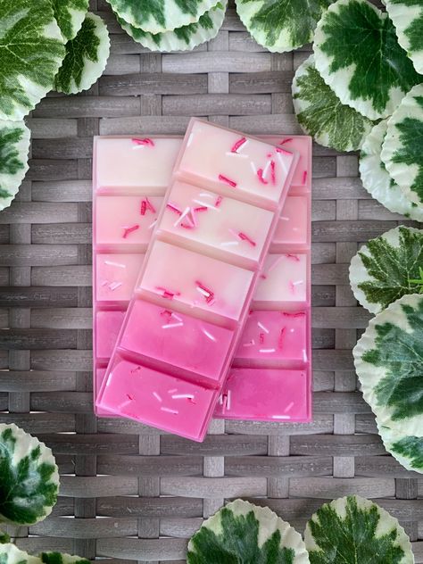 Snap Bar Wax Melts Packaging, Wax Melt Snap Bars, Wax Melts Packaging Ideas, Candles Dessert, Wax Melts Packaging, Candle Making Recipes, Handmade Candles Diy, Baby Candle, Homemade Scented Candles