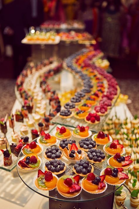 Vibrant Colorful Indian Wedding | A colorful dessert table for a insanely beautiful wedding! Indian Wedding Food, Unique Wedding Food, Wedding Food Display, Fruit Table, Wedding Food Stations, Wedding Cake Alternatives, Colorful Desserts, Dessert Fruit, Fruit Displays