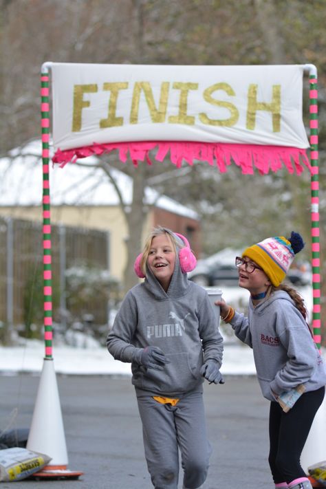 Girls On The Run Practice 5K finish line. Jog A Thon Decorations, Race Finish Line Ideas, 5k Ideas Creative, Fun Run Finish Line Ideas, Girls On The Run Practice 5k, 5k Decorations, Color Run Decorations, Gotr Practice 5k Ideas, Running Party Theme